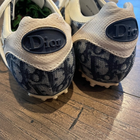 Dior Sneakers! womens genuine leather & blue logo print patent leather detail - Picture 3 of 8